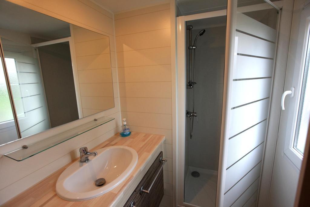 Camping Oase Praha Hotel Zlatníky Kamer foto